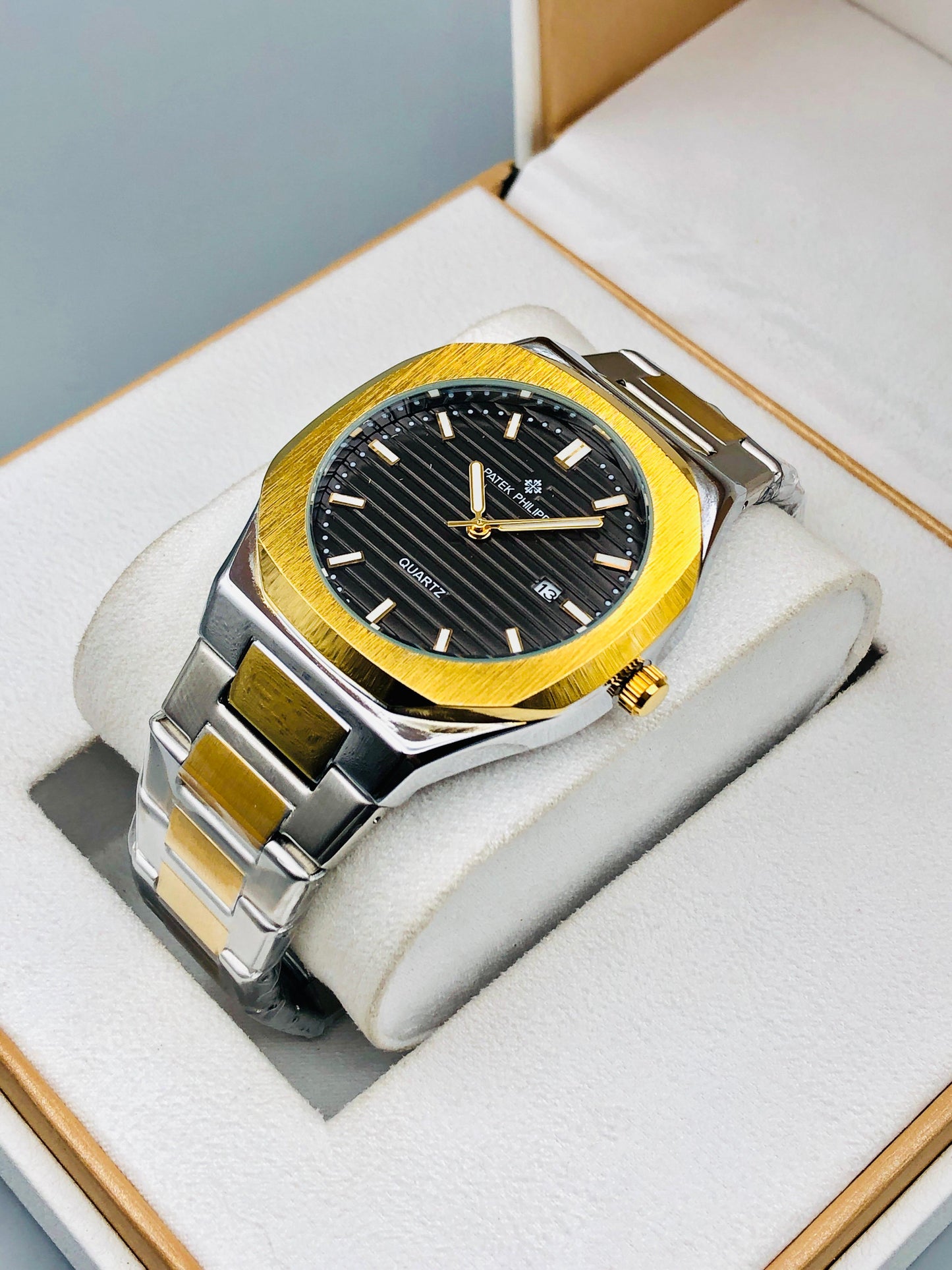 Patek Philippe replica Watch | Steel Chain | Date