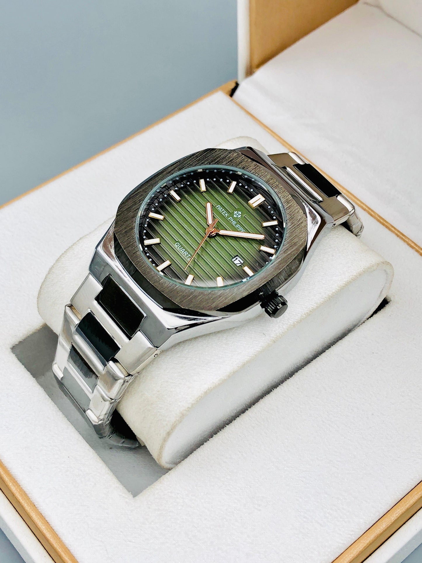 Patek Philippe replica Watch | Steel Chain | Date