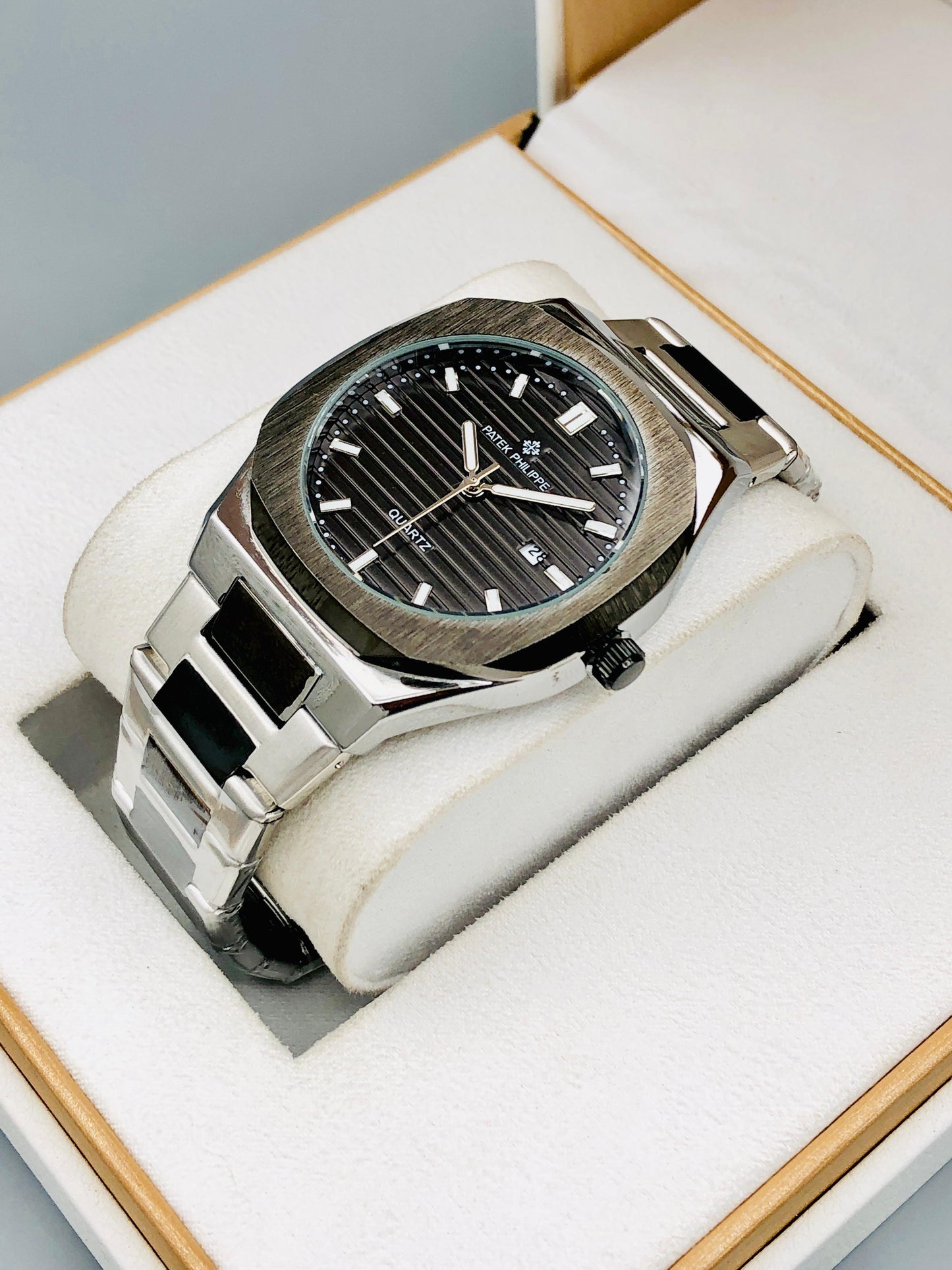 Patek Philippe replica Watch | Steel Chain | Date